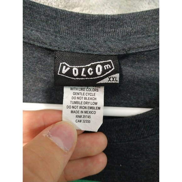 Volcom Shirt Mens 2XL Gray Short Sleeve Graphic Print Skateboard Skater - Picture 5 of 7